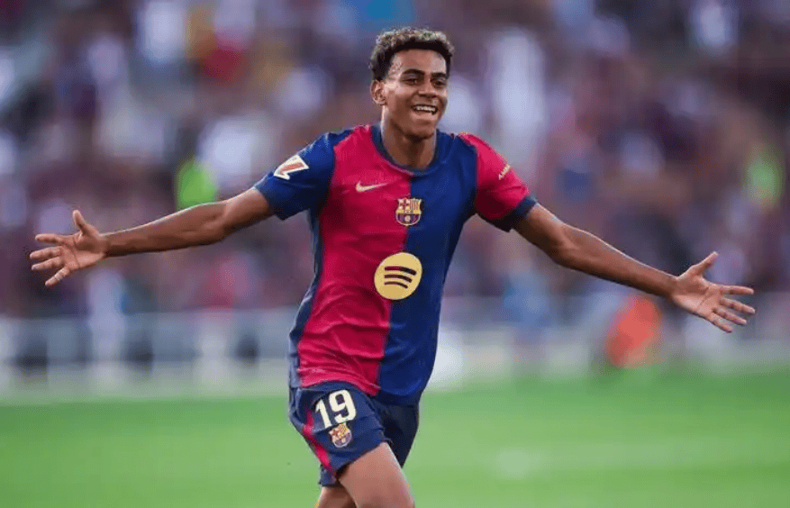 国足生死战！达成3个条件，可冲到第2，外媒：国足0-2沙特