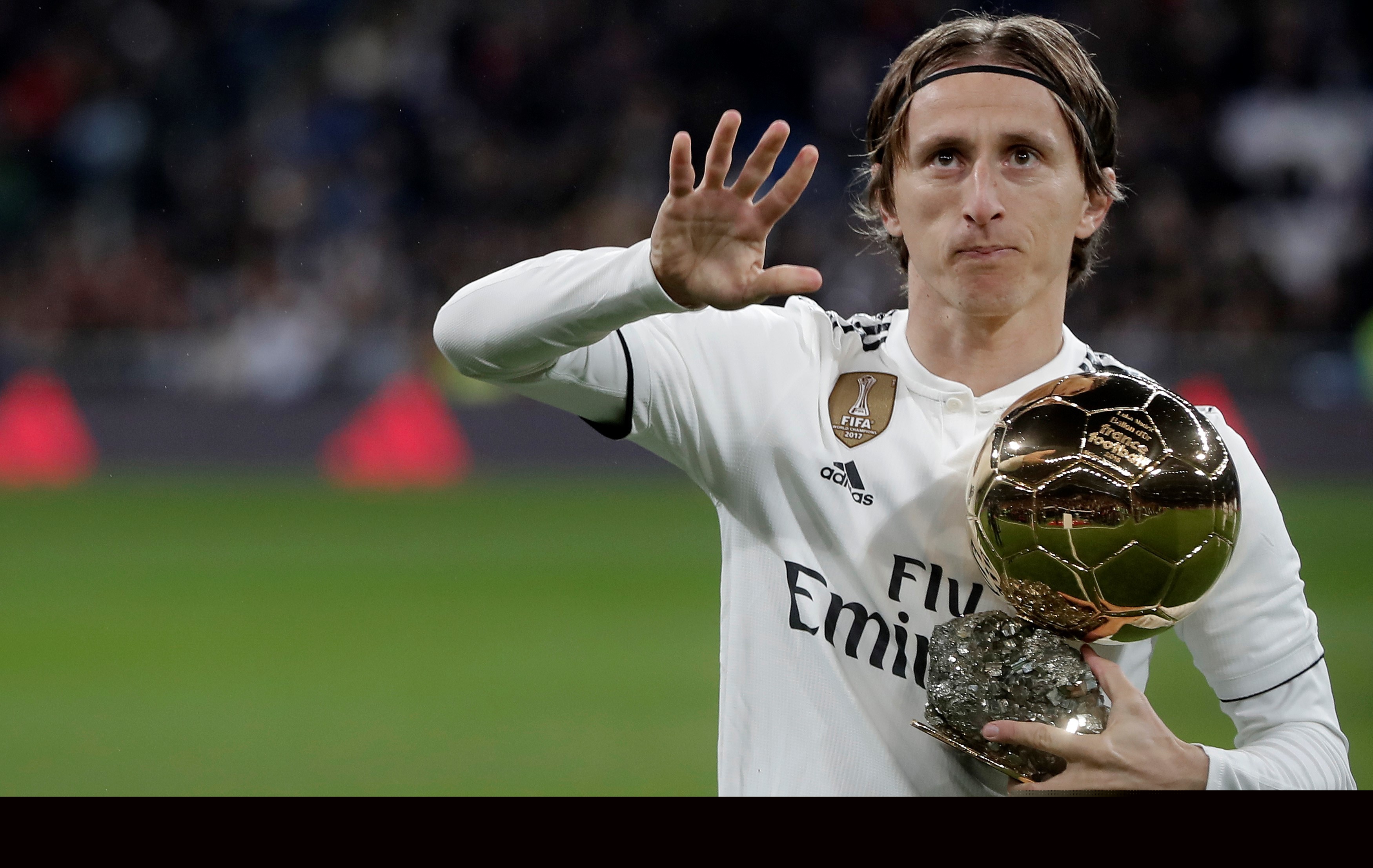 每体：阿莫林决定铁腕改革曼联，并已经采取了一系列措施