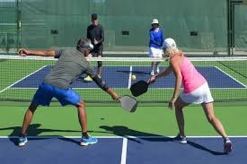 官方：穆尔豪斯与曼联续约3年，并租借加盟莱顿东方